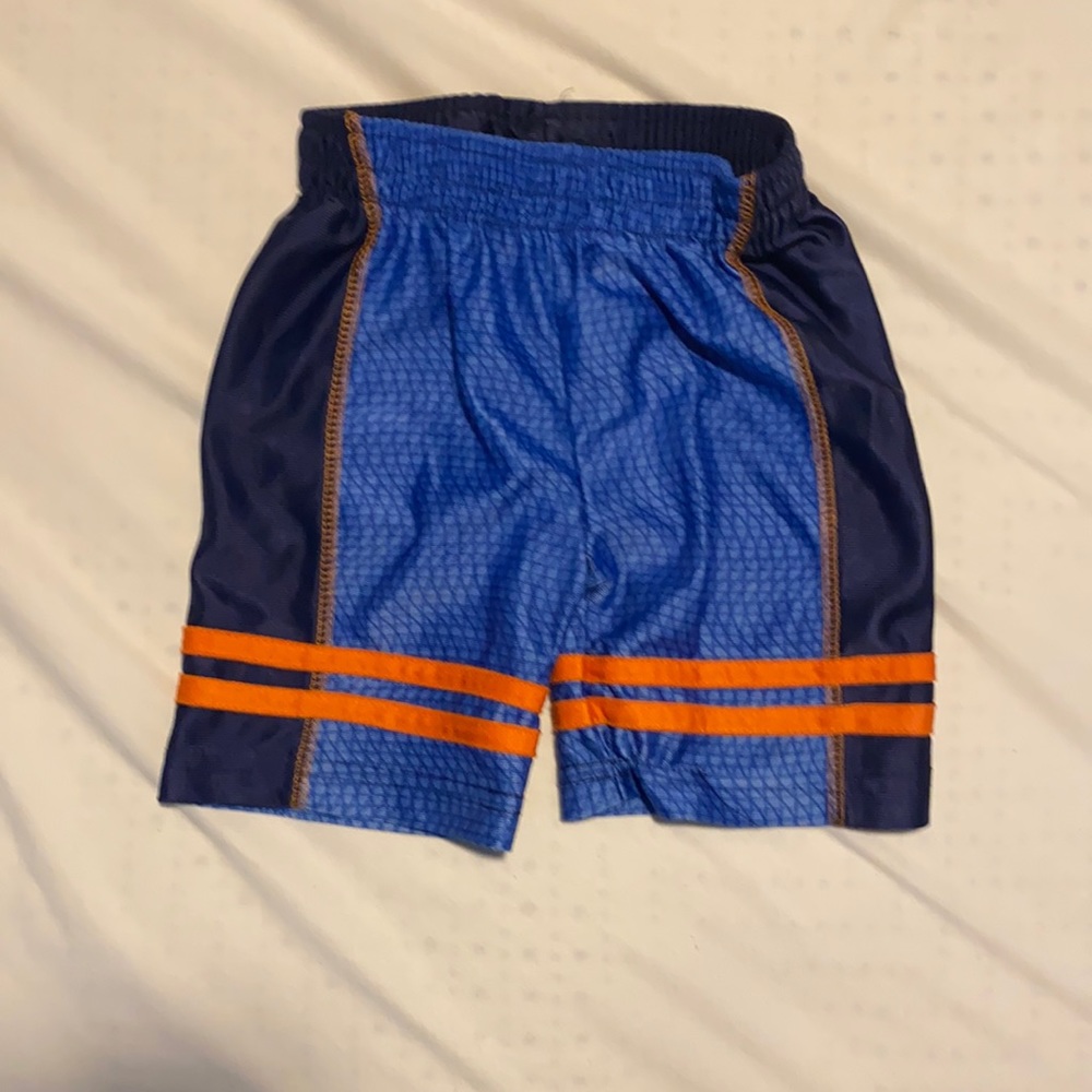 Mad game shorts size 24m